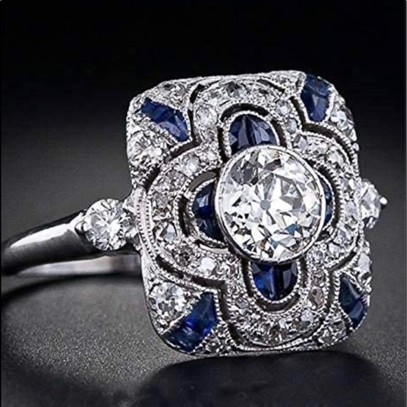 Natural Shining Gemstone Ring - Picture 2 of 7